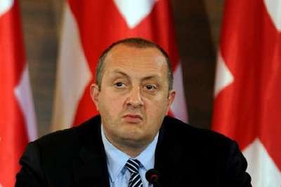 Gürcüstan prezidenti: “Parlamentin səlahiyyətləri vaxtından əvvəl dayandırıla bilər”<b style="color:red"></b>